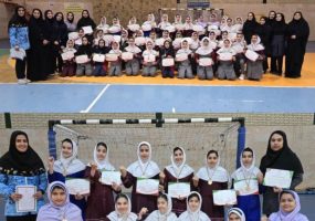 ساوه قهرمانِ مسابقات هندبال دانش آموزانِ مدارسِ دوره ی ابتدایی استان مرکزی شد